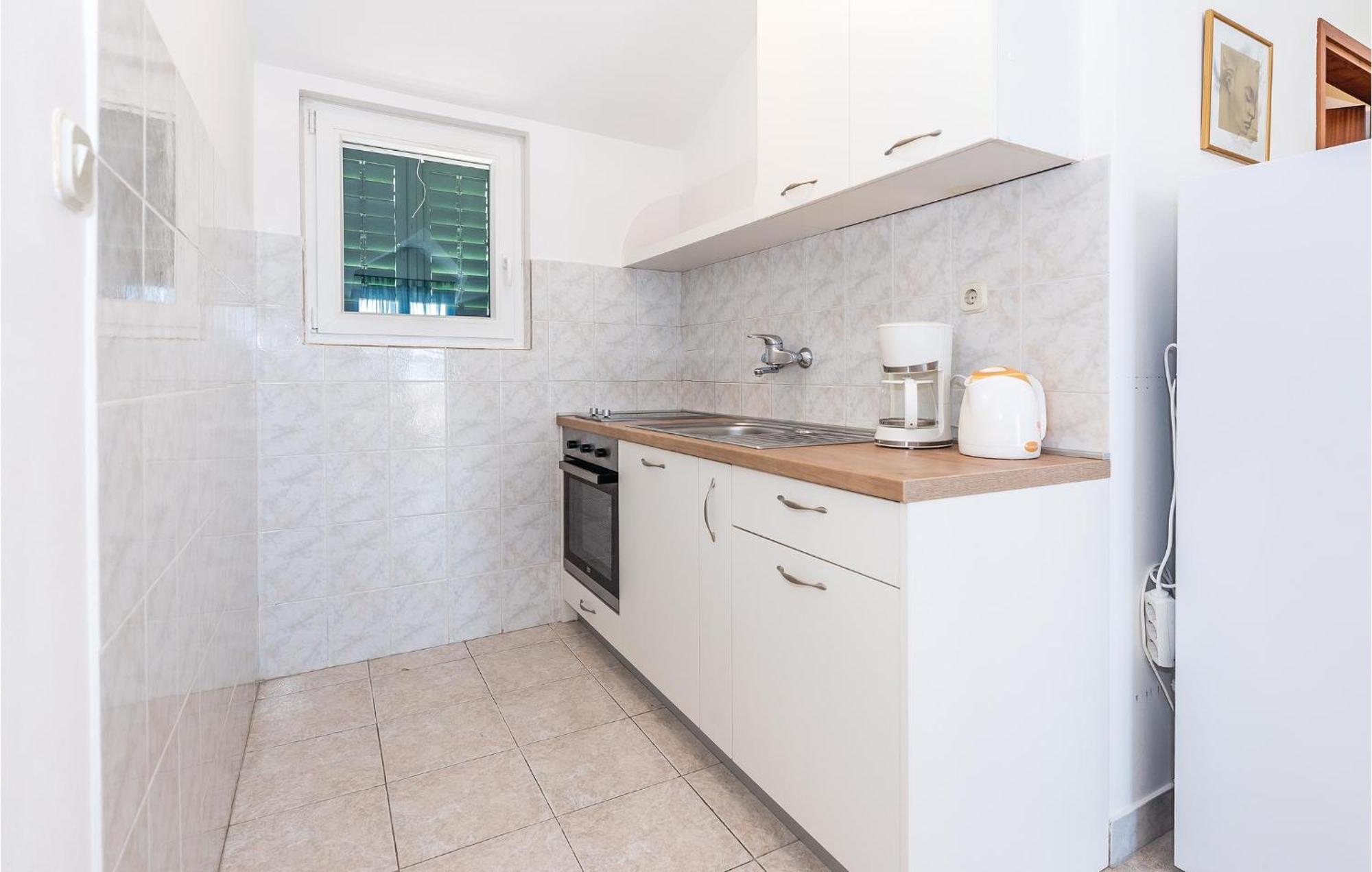 Awesome Apartment In Jezera With Kitchen Eksteriør bilde